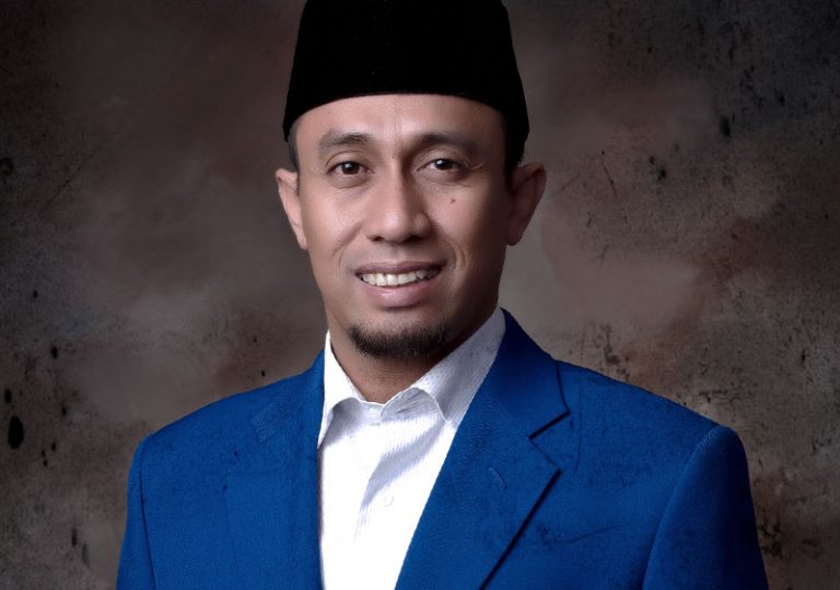 KPK Periksa Politikus PAN Andi Taufan Tiro.
