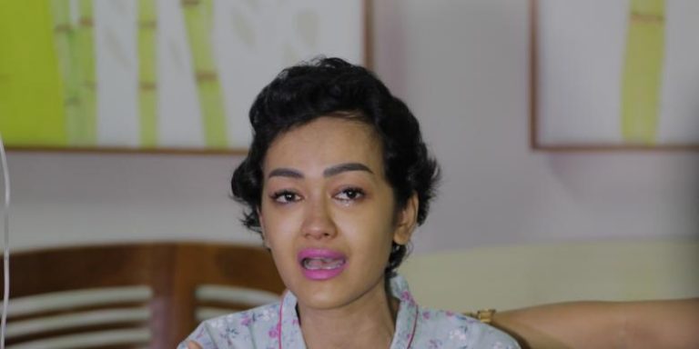 Biaya Perawatan Julia Perez Hampir Sentuh Angka Rp 1 Miliar