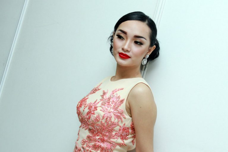 Zaskia Gotik Duta Pancasila Tak Memberikan Ucapan Selamat