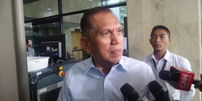 Mantan Ketua Komisi II DPR, Chairuman Harahap, di Gedung KPK Jakarta