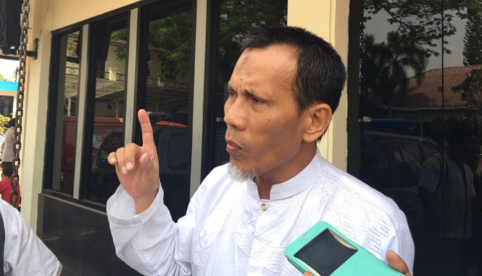 Muhammad Hidayat S, 53, pelapor Kaesang