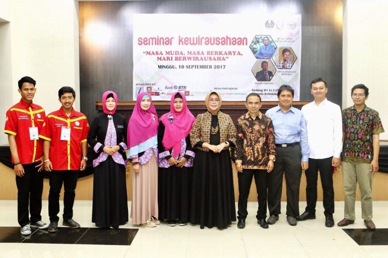 Ketua Umum BKOW Jatim Ajak Mahasiswa Berani Berwirausaha