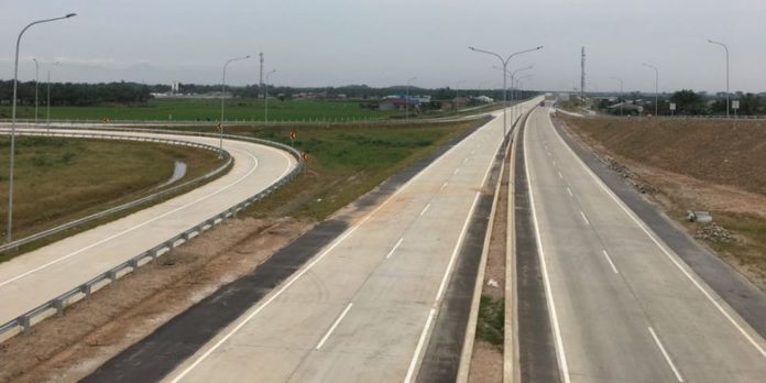 Kondisi aktual Jalan Tol Trans Sumatera ruas Medan-Kuala Namu-Tebing Tinggi.