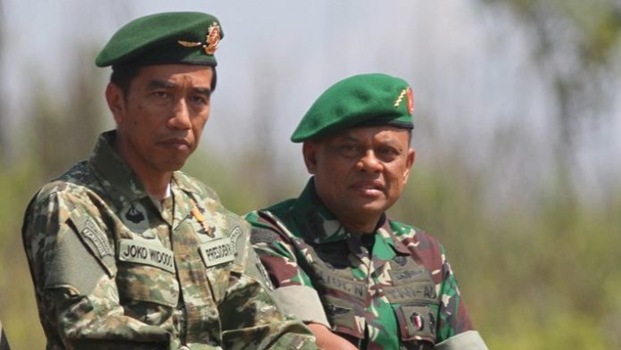 Presiden Jokowi dan Panglima TNI Jenderal Gatot Nurmantyo