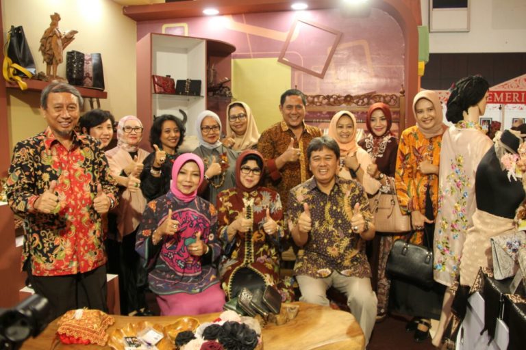 Bude Karwo Perhatian dan dukungan bagi Owrajin Jatim