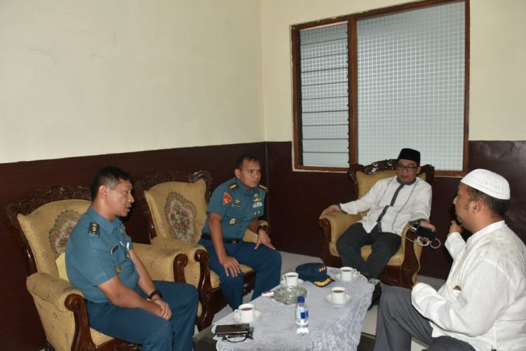 TNI AL Sosialisasikan Pembangunan Rumah Untuk Relokasi Warga di Lahan TNI AL Grati Pasuruan