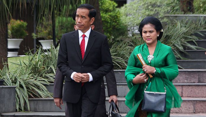Presiden Jokowi dan Ibu Iriana Widodo