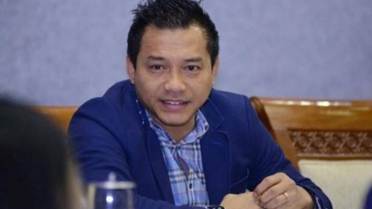 Anang Akan Ciptakan Lagu Untuk Khofifah dan Emil