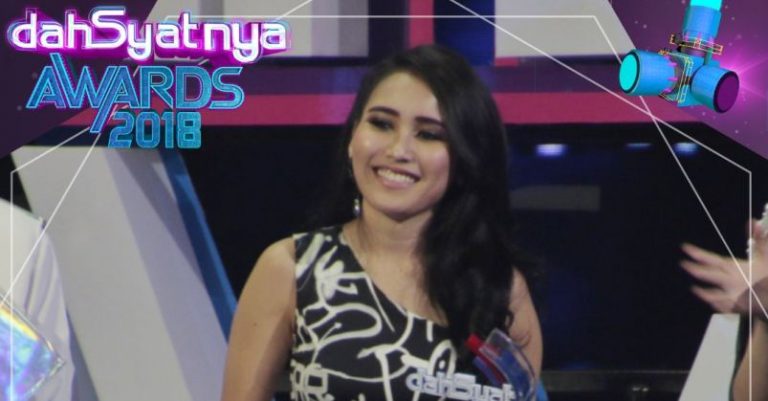 Ayu Ting-Ting Kalahkan Via Vallen di Dahsyatnya Award 2018