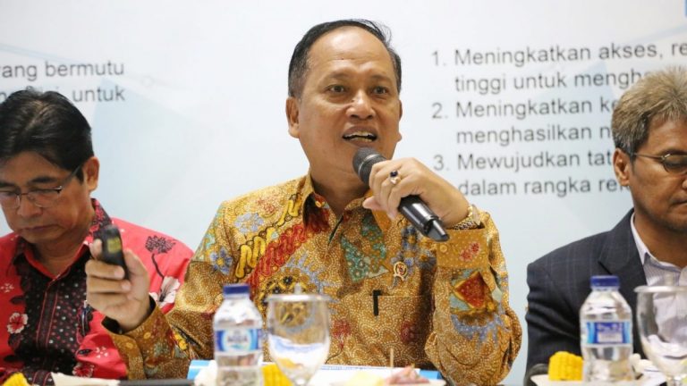 Menristekdikti: Percepat Merger Kampus di Bawah Satu Yayasan