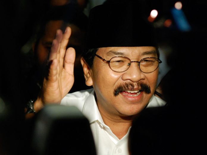 Gubernur Jatim Soekarwo