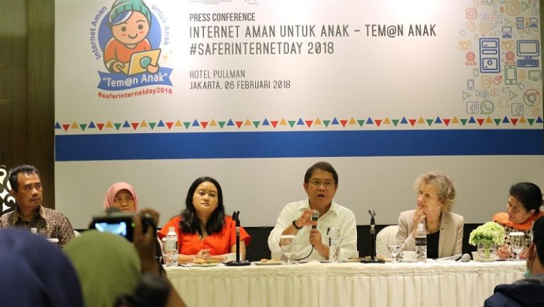 Hadiri Safer Internet Day, Rudiantara: Tangani Kasus Kekerasan Anak di Internet, Semua Ekosistem Harus Terlibat