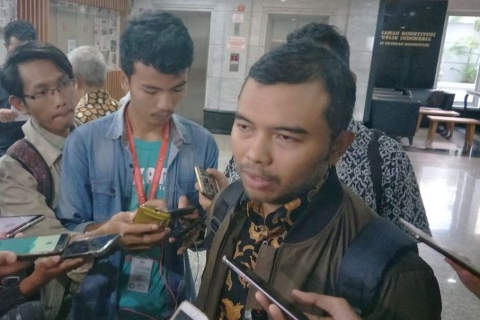 Koordinator Badan Pekerja Indonesia Corruption Watch (ICW) Adnan Topan Husodo