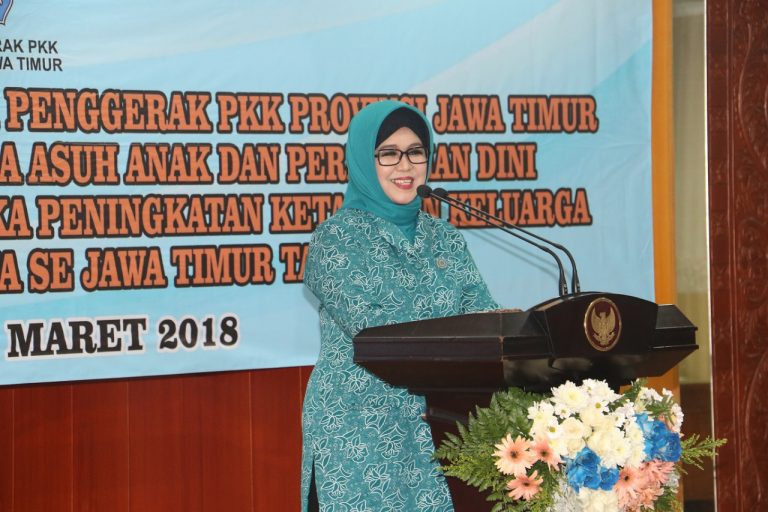 Bude Karwo : Keluarga Jadi Benteng Utama Hindarkan Anak dari Seks Bebas