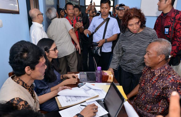 Menteri Susi Ajak Pemilik Kapal Cantrang Di Pati Segera Beralih Alat Tangkap.