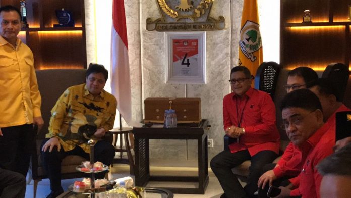 Pertemuan PDIP dan Golkar.