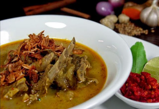 gambar gulai kambing empuk dan nikmat ala restoran