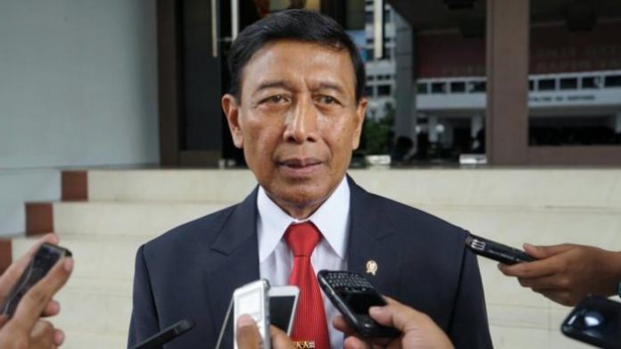 Menteri Koordinator Bidang Politik, Hukum dan Keamanan (Polhukam) Wiranto