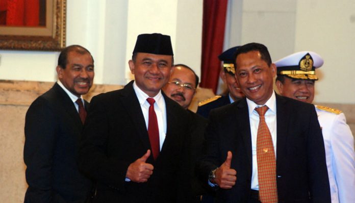 Irjen Pol Heru Winarko dan Komjen Pol Budi Waseso (Buwas)