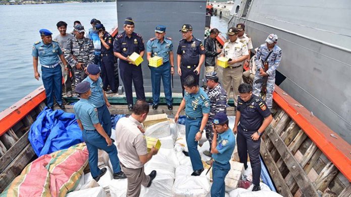 tni al menangkap kapal thailand