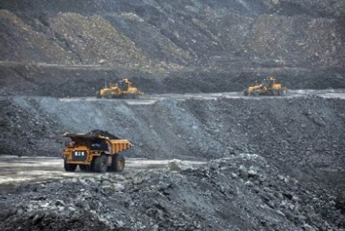 Ignasius Jonan teken enam perusahaan tambang