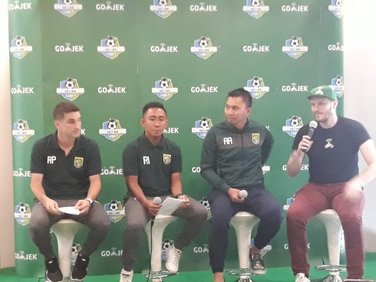 GO-JEK  Dukung Penuh Ajang Sepak Bola Tanah Air