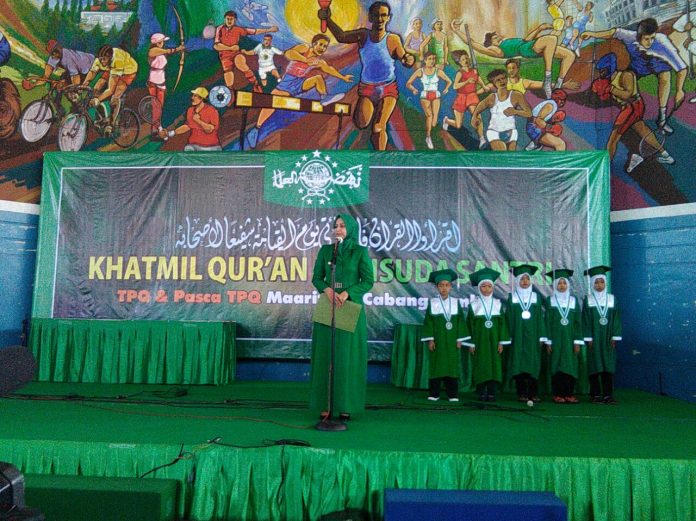 Bupati Jember dr. Hj. Faida, MMR Saat Menghadiri Wisuda Santri TPQ Maarif NU