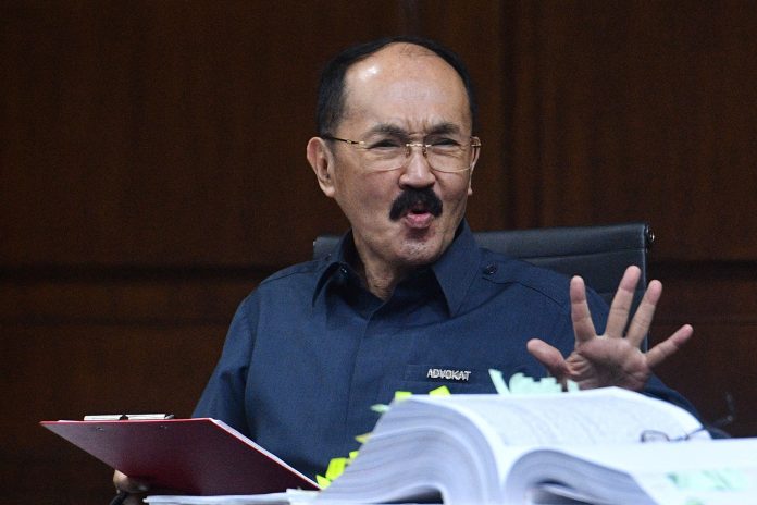Mantan pengacara Setya Novanto, Fredrich Yunadi Saat Menjalankan Sidang Tipikor