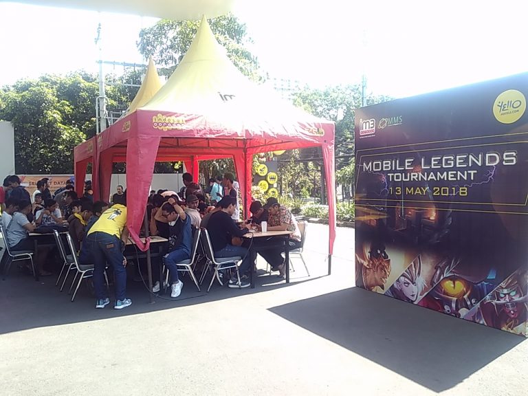 YELLO Hotel Jemursari Gelar Mobile Legend Tournament 2018