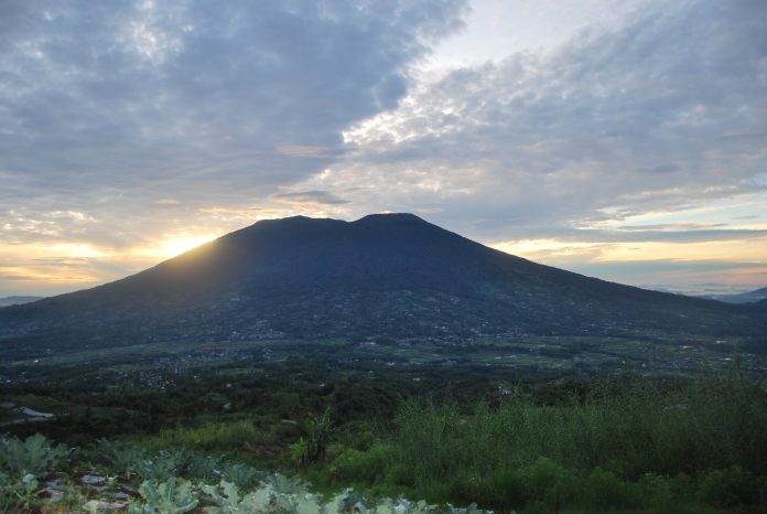 Gunung Marapi Sumbar