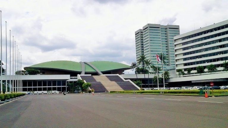 DPR dan Pemerintah Bahas Pasal Krusial Revisi KUHP