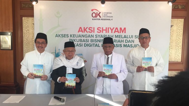 OJK KR 4 Jatim Berkomitmen Dorong Pertumbuhan Akses keuangan berbasis Syariah di Daerah