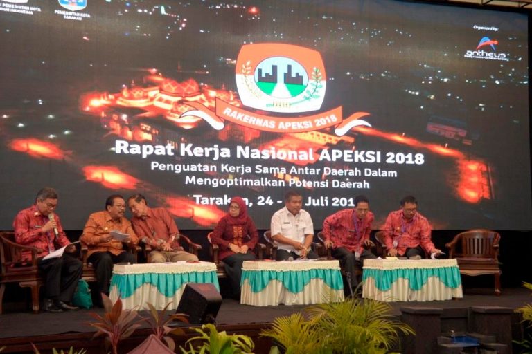Pakde Karwo Paparkan Peluang dan Tantangan Optimalisasi Potensi Daerah