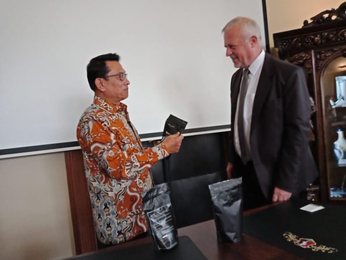 Kepala Staf Kepresidenan RI Moeldoko Melakukan Kunjungan ke Eropa