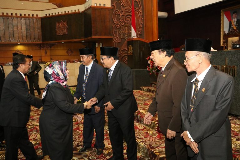 PEMBUKAAN &  WELCOME DINNER FOCUS GROUP DISCUSSION (FGD)