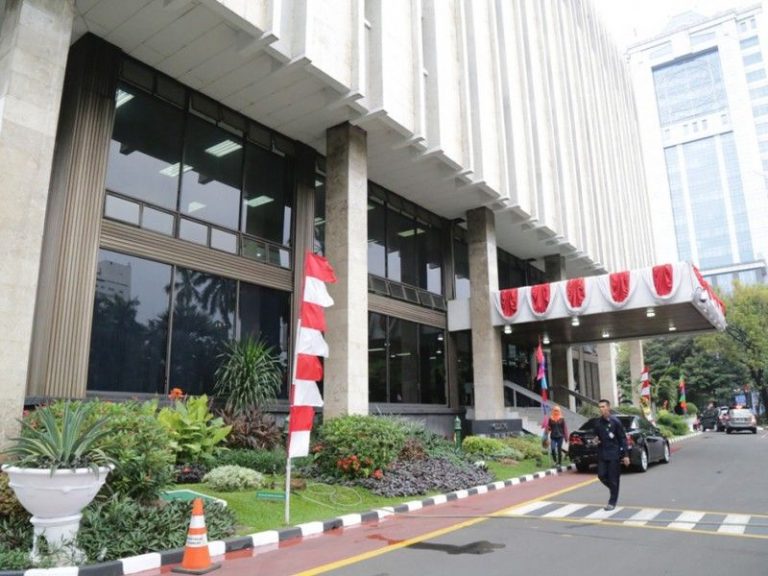 Sri Mulyani hingga Perry Warjiyo ke Kantor Darmin Bahas Inflasi