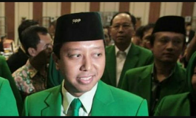 Romi Jadi Tersangka Dugaan Suap Jual Beli Jabatan di Kemenag