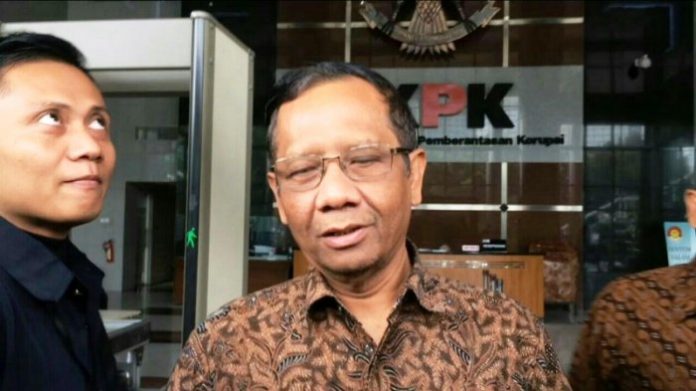 Mantan Ketua Mahkamah Konstitusi Mahfud MD