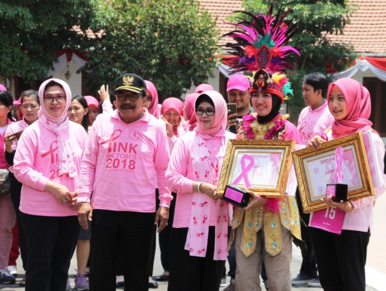 Bude Karwo : Tingkatkan Kesadaran Kanker Lewat Pink October