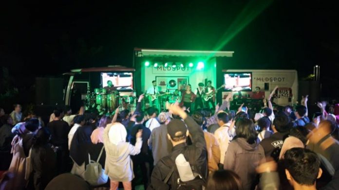 MLDspot Stage Bus Jazz Tour