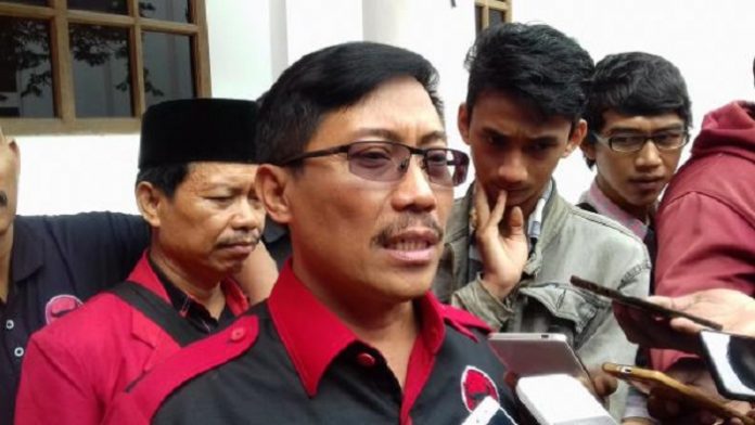 Bupati Cirebon Sunjaya Purwadi Sastra