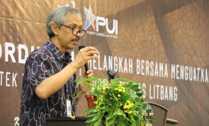 Direktur Lembaga Litbang Kemenristekdikti Kemal Prihatman