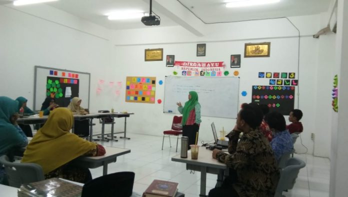 Guru SIT AULIYA kembangkan skill Seven Habits dan karakter