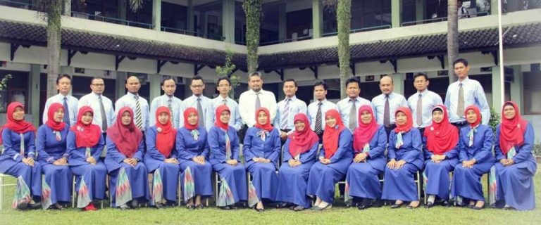 Guru Sekolah Bosowa Bina Insani Ikuti Program Literasi