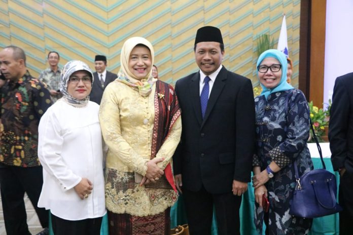 Kepala LL Dikti wilayah III, Illah Sailah.