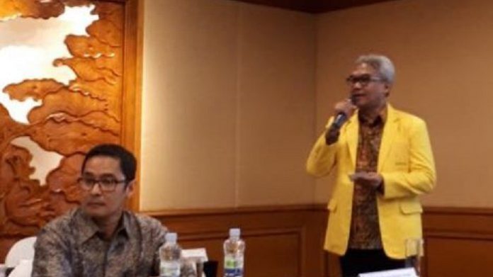 Ketua Umum Iluni UI Arief Budhy Hardono