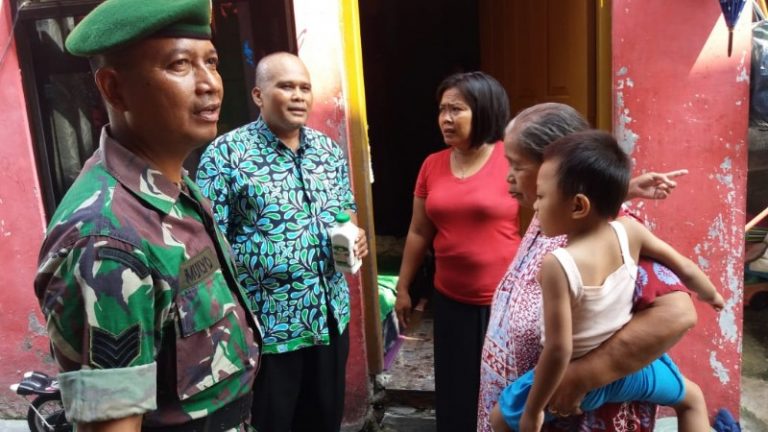 Petugas TNI-POLRI Dan Puskesmas Bagaikan Abate DB DI Gresik