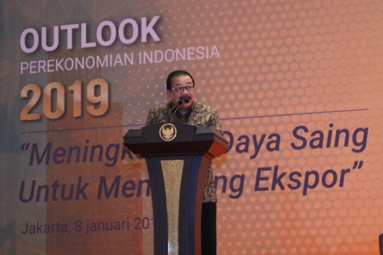 Silaturahmi dengan ASN, Pakde Karwo Berpesan Tingkatkan Kolaborasi