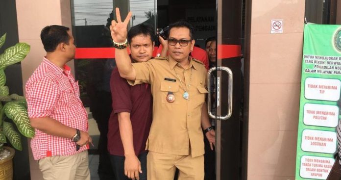 Kades Sampang Agung Suhartono.