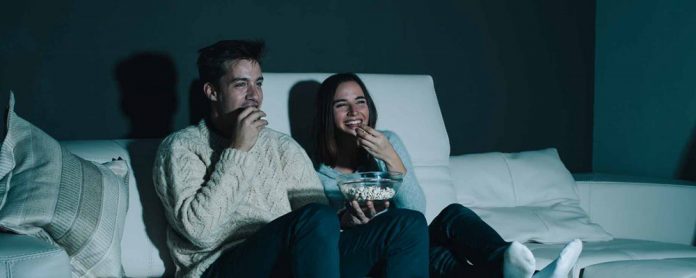 Ilustrasi Nonton Bareng.